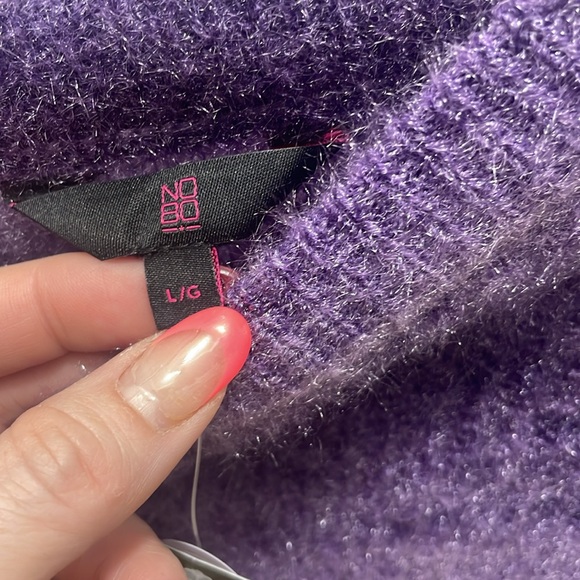 3/$15 NWT purple cropped sweater woman’s large - Picture 3 of 3